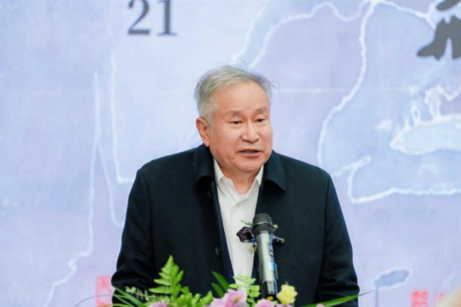 郑欣淼：祝福艺术家创作出立于世界民族之林的力作  ----“澄怀味象——邢斯恬作品展”在北京开幕