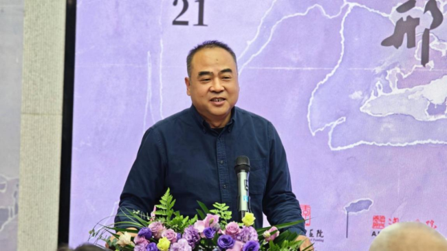 郑欣淼：祝福艺术家创作出立于世界民族之林的力作  ----“澄怀味象——邢斯恬作品展”在北京开幕